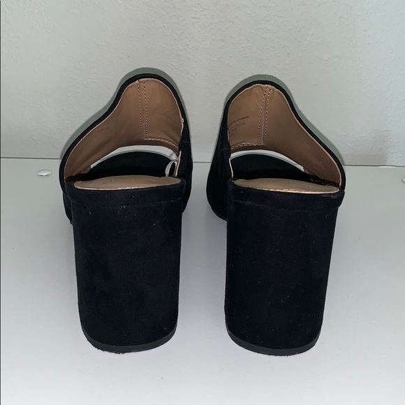 Mules - Picture 5 of 7